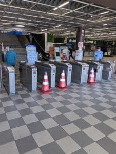 ボートレース場 入場口