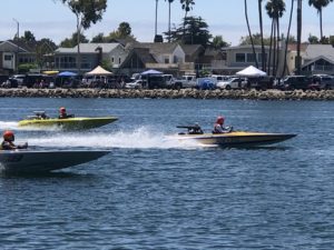 モーターボート